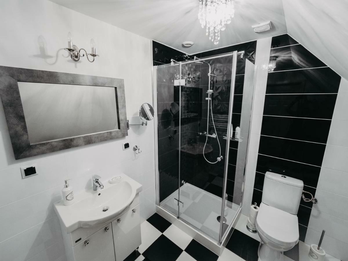 Apartament Rynek Pniewy Pniewy  Buitenkant foto